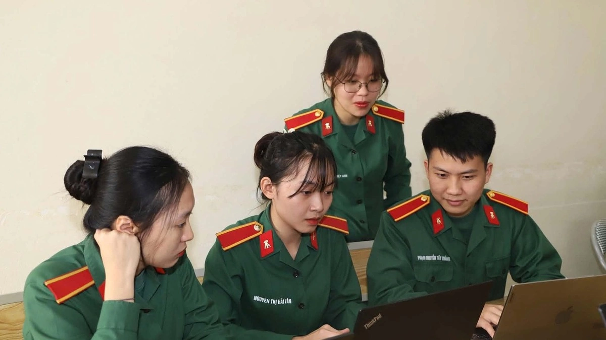 Điểm sàn hệ dân sự Học viện Kỹ thuật quân sự cao nhất 22,75