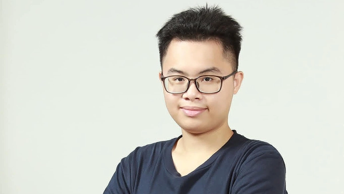 Cựu huy chương bạc IMO giành học bổng tiến sĩ Toán
