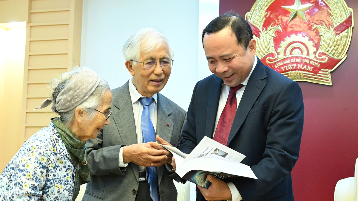 GS Trần Thanh Vân đề xuất phát triển viện nghiên cứu trọng điểm về vật lý