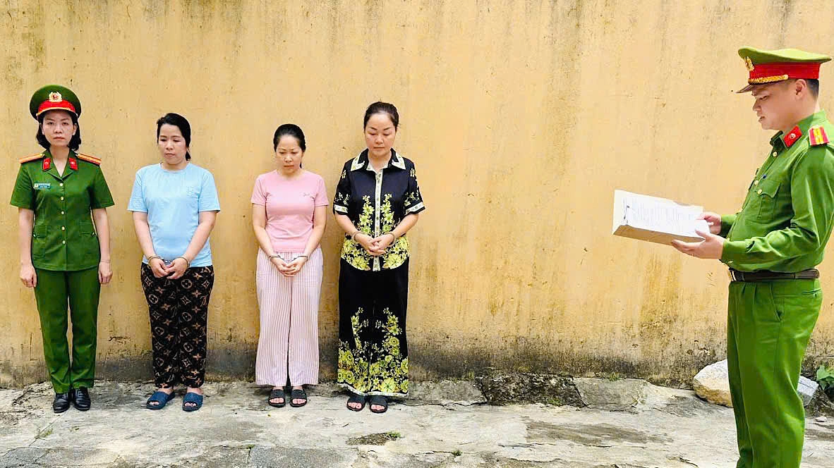 Thêm ba chủ tiệm vàng lớn ở TP HCM liên quan buôn lậu kim cương