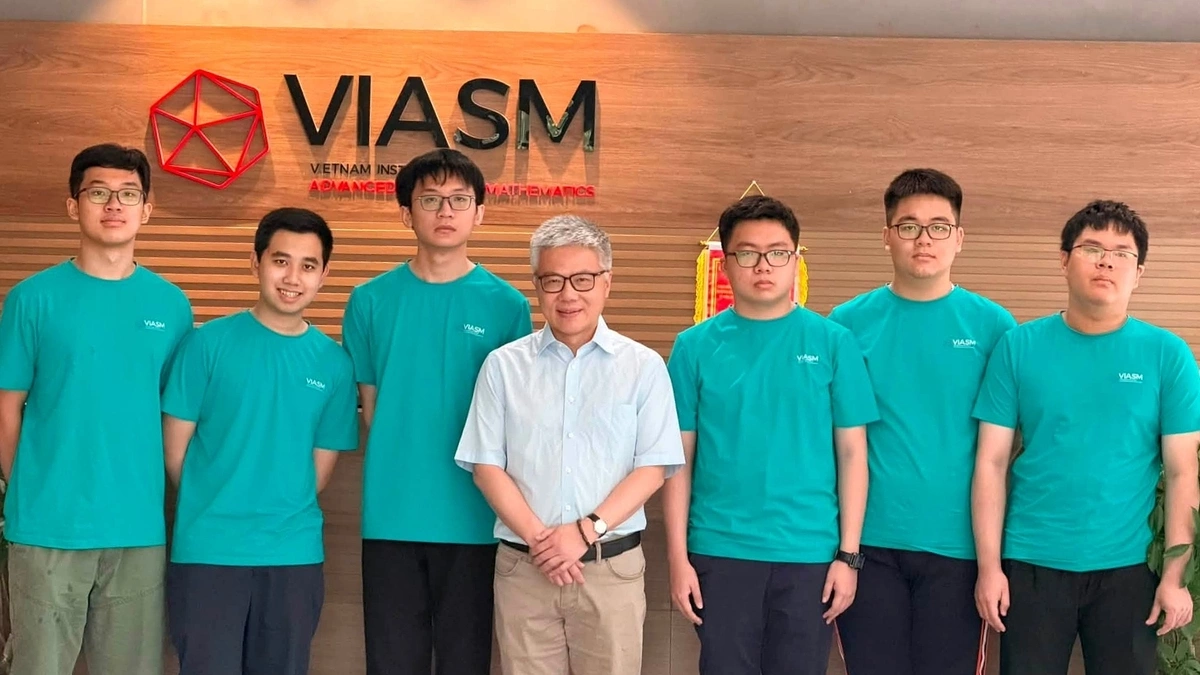 Đề thi Olympic Toán quốc tế 2026