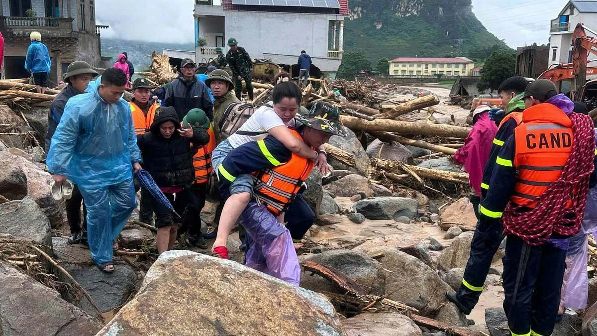 Lai Châu chạy đua tìm kiếm nạn nhân lũ quét