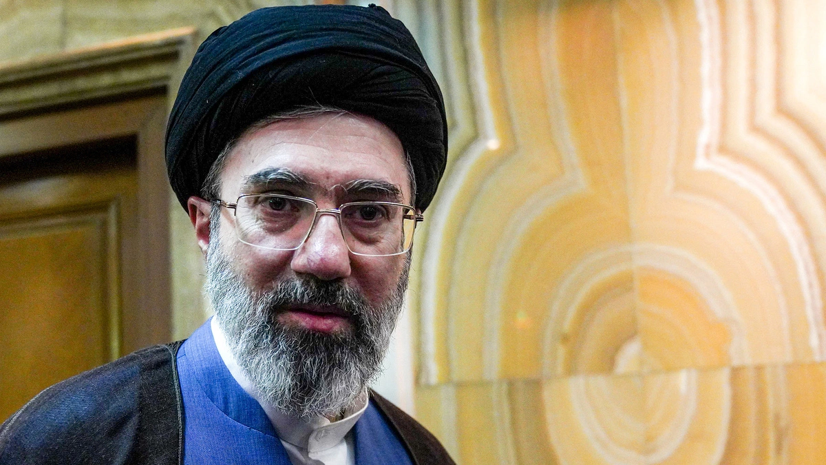Lãnh tụ Tối cao Iran cảnh báo dành cho Mỹ 'bài học khó quên'