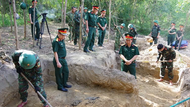 Tìm thấy ba hài cốt liệt sĩ tại Câu Nhi