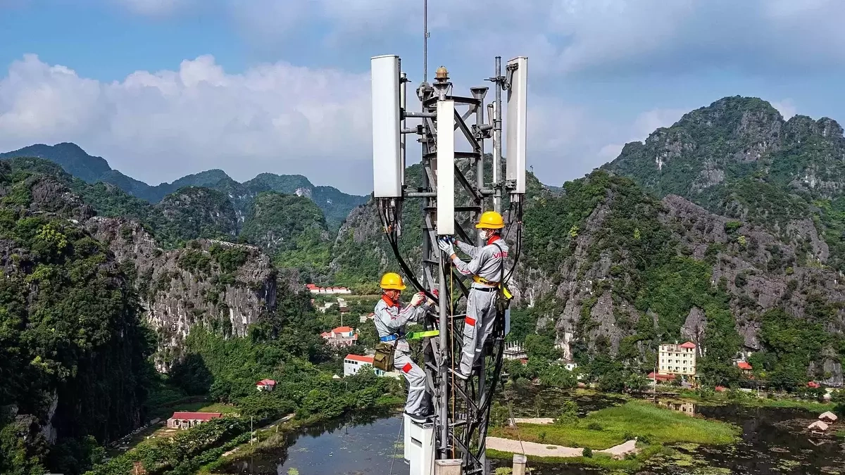 Băng tần 900 MHz giá khởi điểm hơn 1.000 tỷ đồng