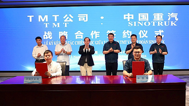 Sinotruk và TMT Group phát triển tổ hợp sản xuất xe thương mại