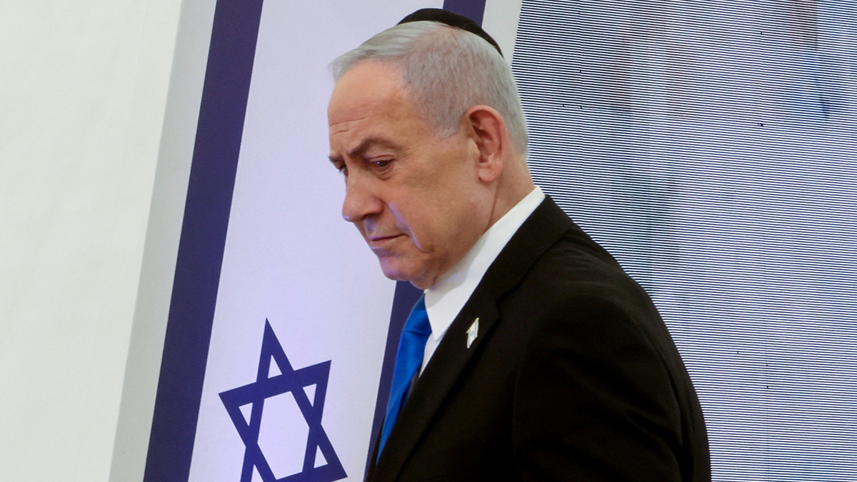 Israel 'án binh bất động' khi Mỹ nối lại không kích Iran