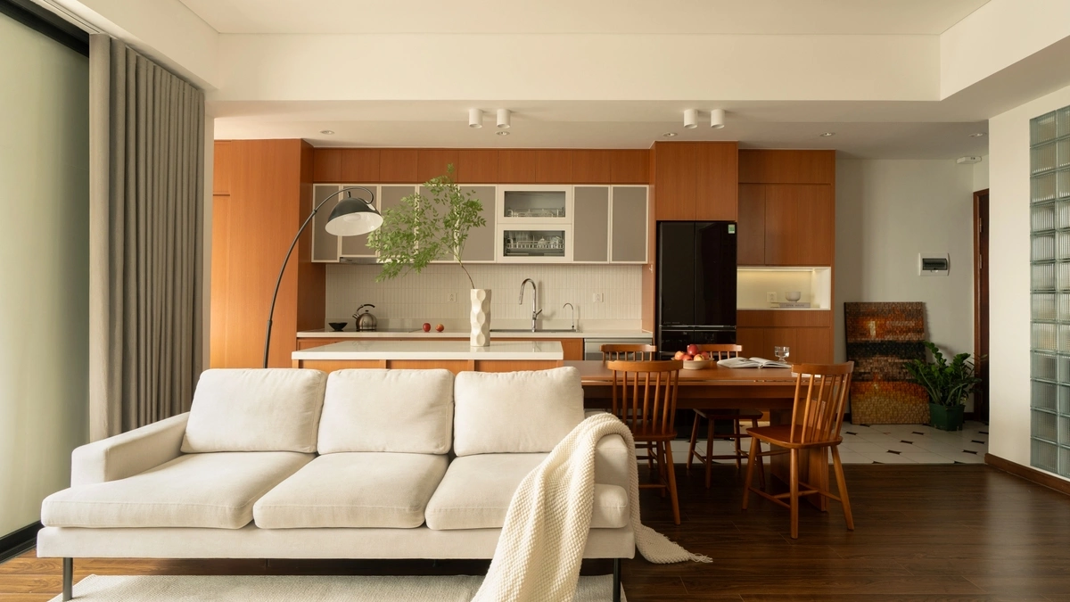 Cải tạo căn hộ 80 m2 xuống cấp thành không gian tối giản, hiện đại