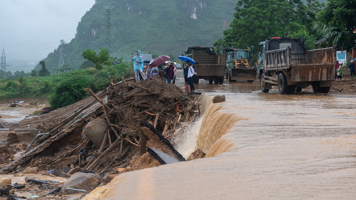 Vùng núi phía Bắc mưa lớn, nhiều nơi nguy cơ sạt lở