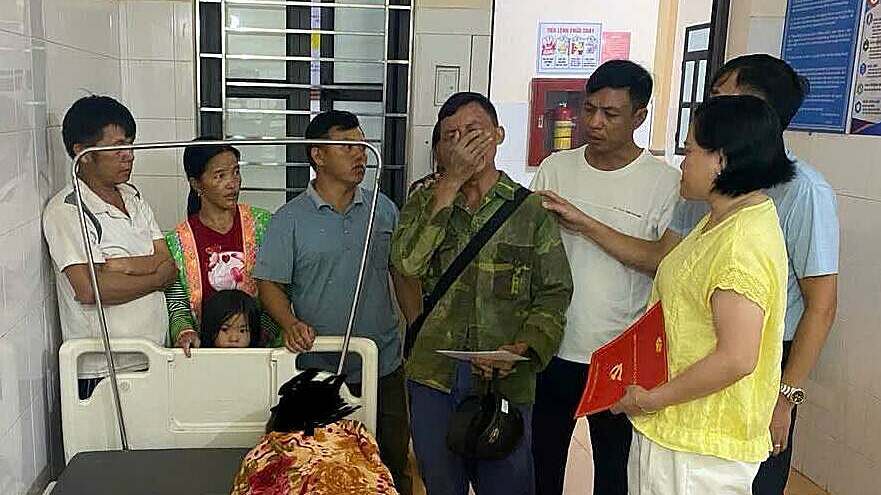 Sét đánh hai chị em tử vong ở Điện Biên