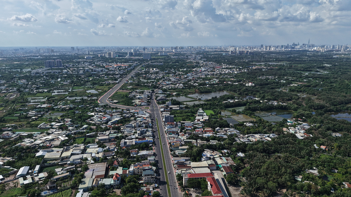 Kiến nghị áp thuế cao với đất bỏ hoang, mua bán ngắn hạn