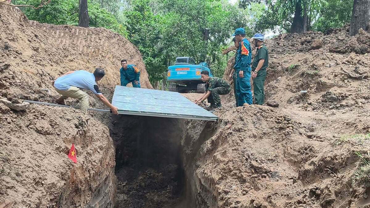 Phát hiện thêm hố chôn tập thể liệt sĩ ở công viên Lê Thị Riêng