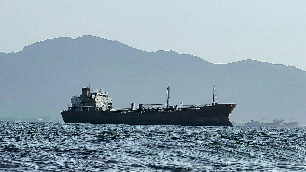 Yemen nói Houthi đang tính thu phí tàu thuyền qua biển Đỏ