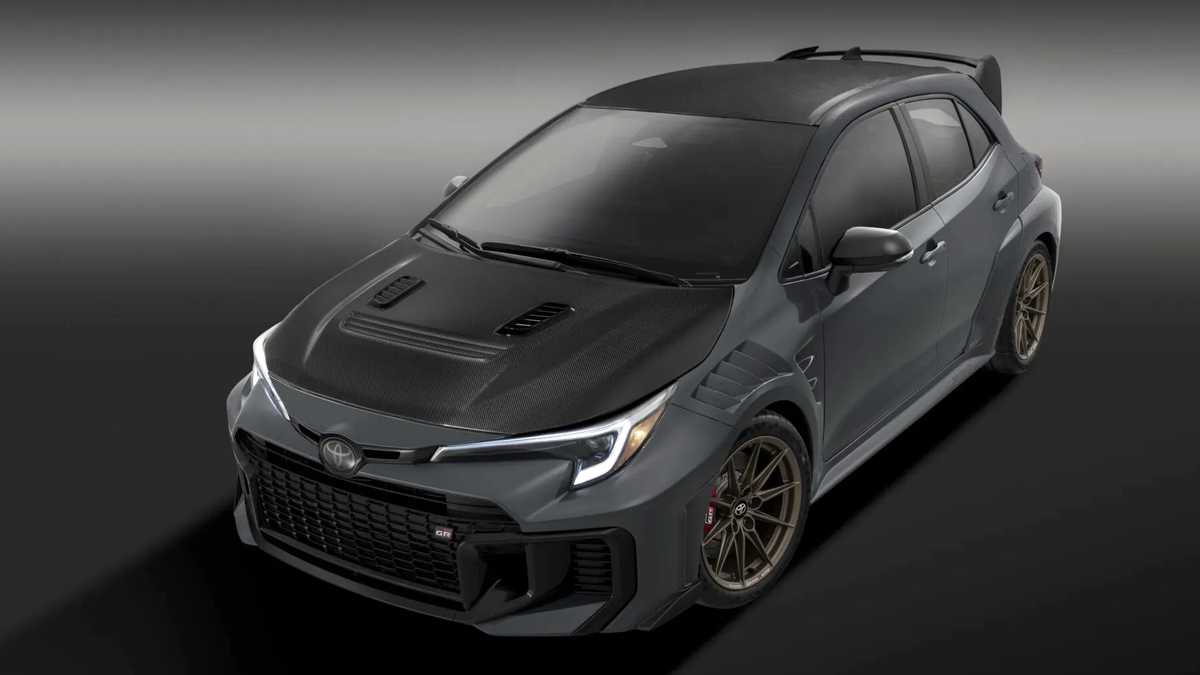 Toyota Corolla phiên bản đắt nhất chỉ có hai chỗ
