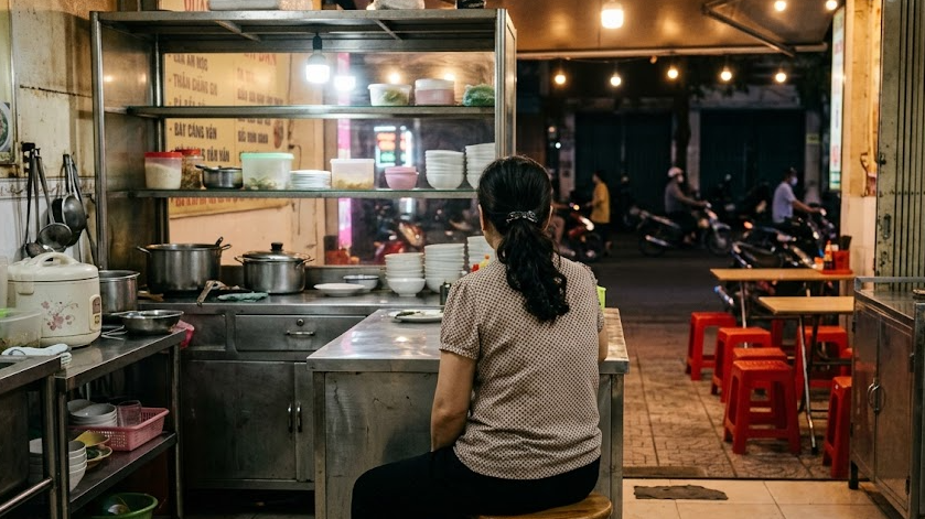 Được khen nấu ăn ngon nhưng mở quán lỗ ngay 50 triệu đồng