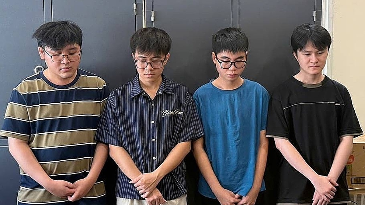 Nam sinh 'phát lậu' phim Mưa đỏ khiến nhà sản xuất thiệt hại 3 tỷ đồng