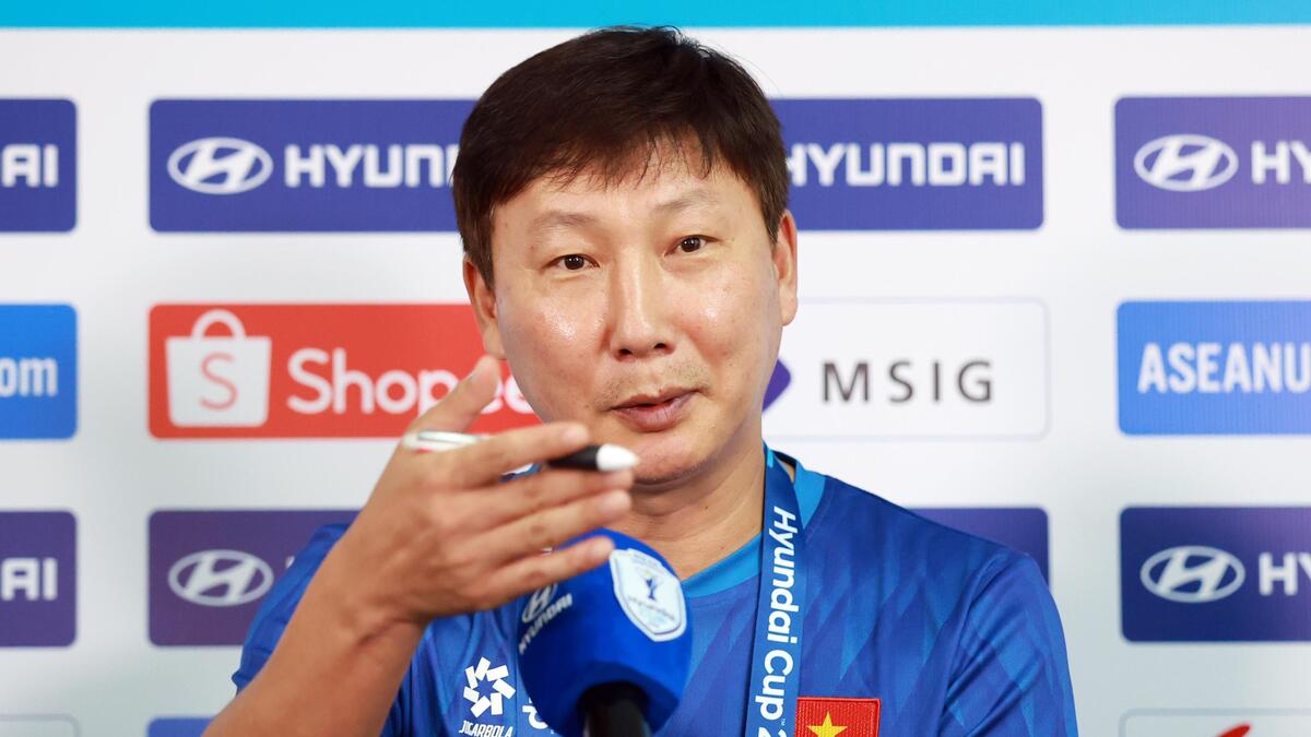 HLV Kim: 'Chúng tôi đến Indonesia để thắng, không phải cầu hòa'