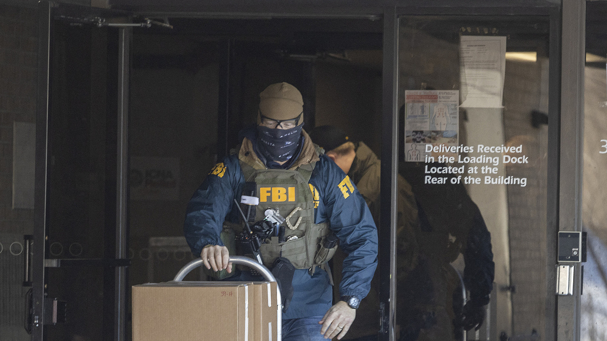 Nhân viên FBI trộm gần 1 triệu USD 'tiền số ở Nga'