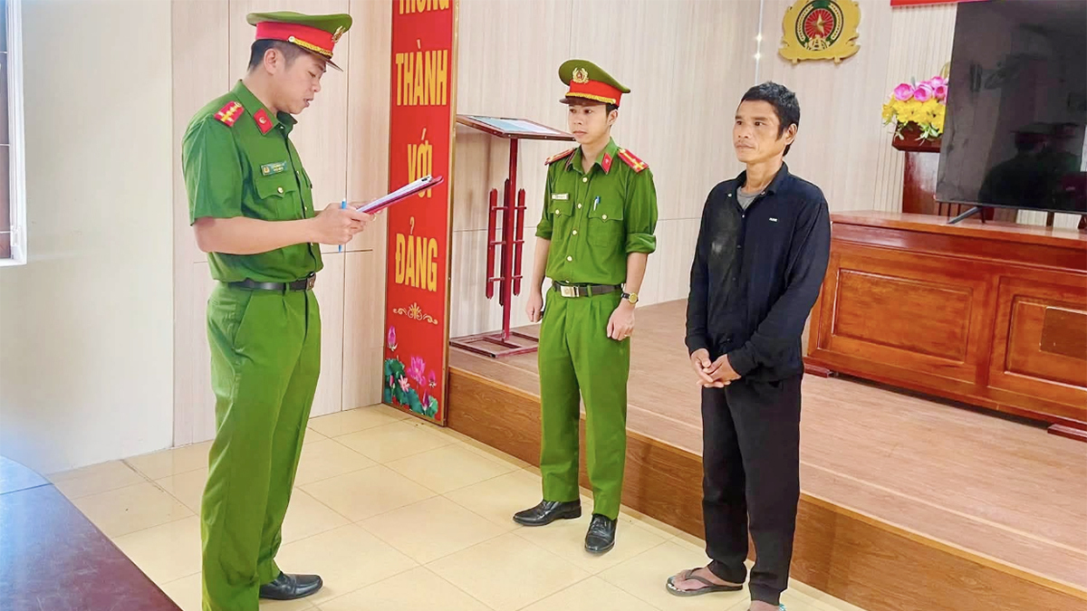 Bị khởi tố vì đi bộ ngược chiều dẫn đến tai nạn chết người