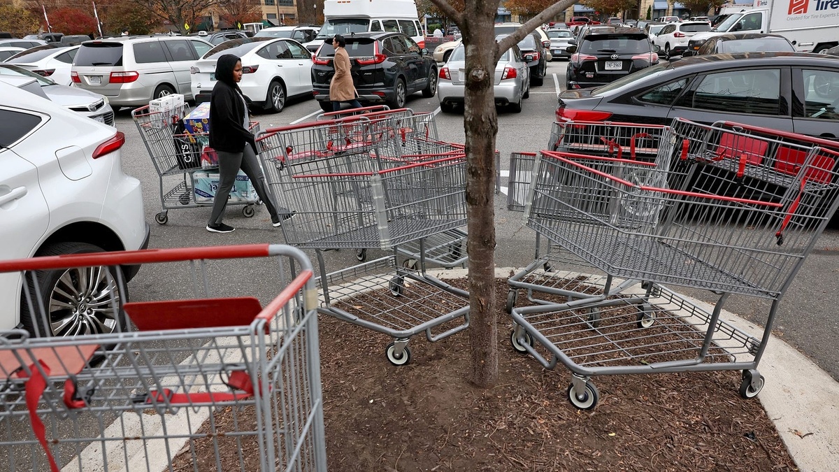 'Ác mộng' giành chỗ đỗ xe ở Costco