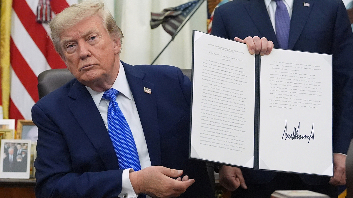 Lo ngại về sắc lệnh siết luật 'sinh ở Mỹ là công dân Mỹ' của ông Trump
