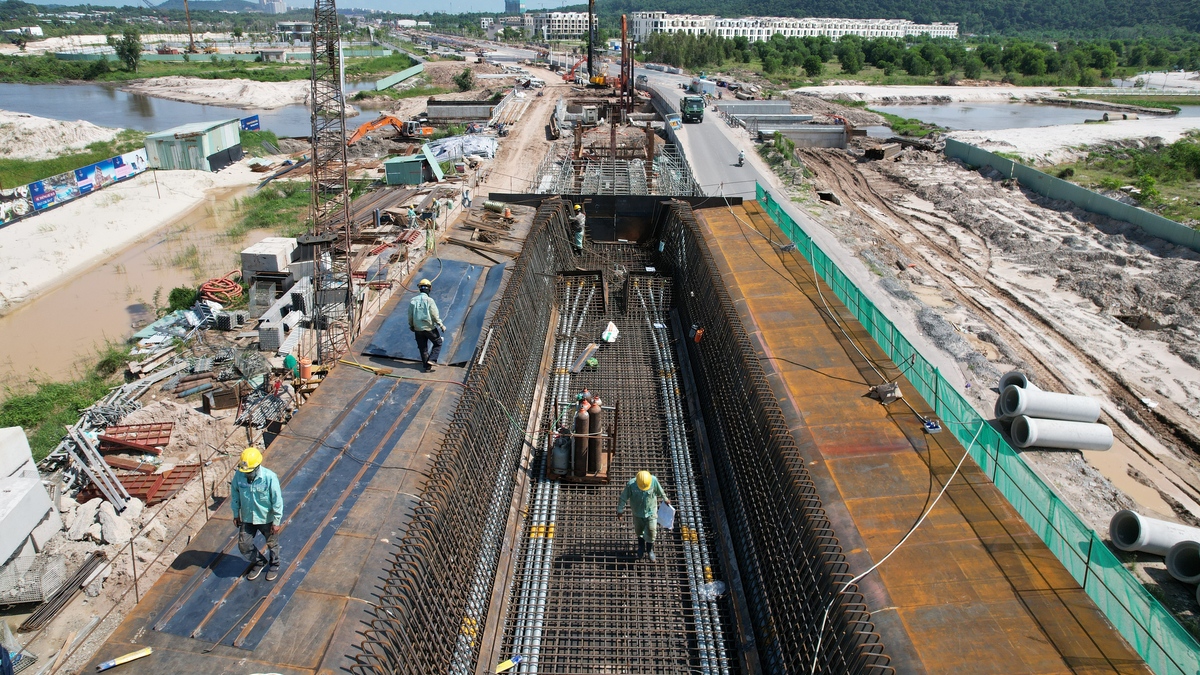 Dự án đường sắt nhẹ ở Phú Quốc tăng tốc, chạy thử giữa năm 2027