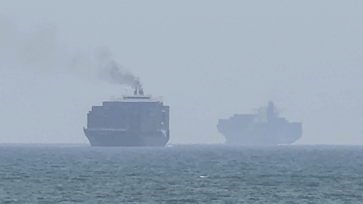 UAE tố Iran tập kích tàu dầu ở Hormuz