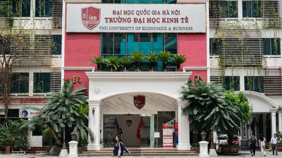 Trường Đại học Kinh tế công bố điểm chuẩn cao nhất 25,17