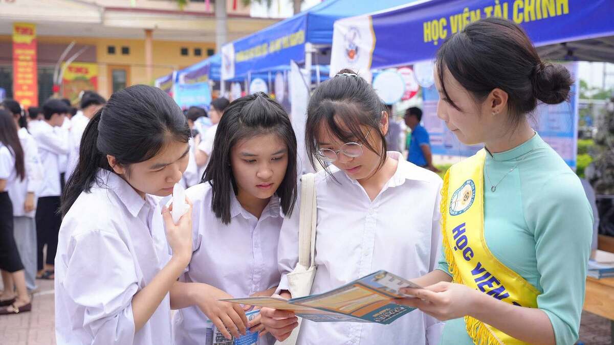 Học viện Tài chính lấy điểm chuẩn cao nhất 28,07