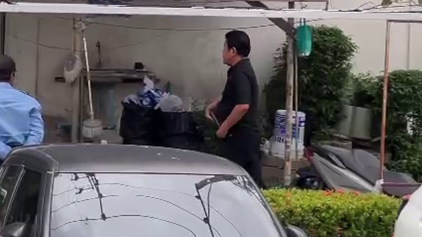 Cựu nghị sĩ Thái Lan bắn chết lãnh đạo tỉnh