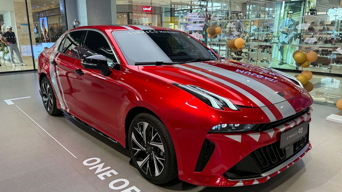 Lynk & Co 03 - sedan thể thao cỡ C sắp ra mắt Việt Nam