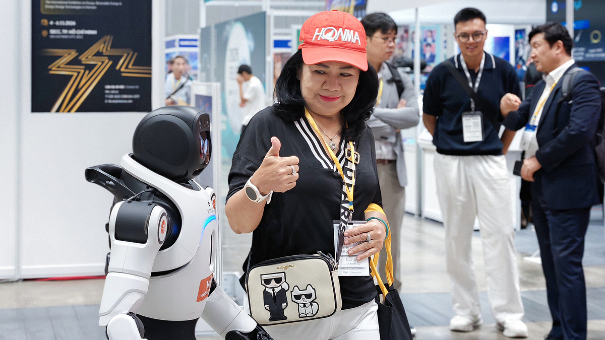 Trung Quốc chiếm 97% sản lượng robot hình người