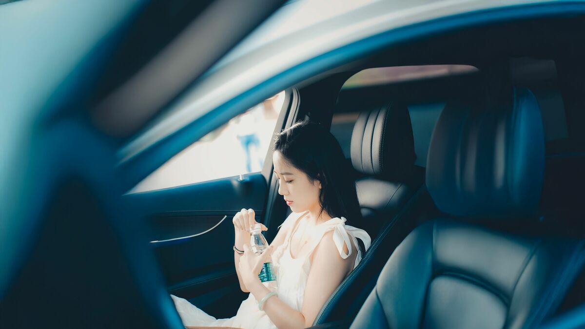 Cục nợ mua ôtô xong về 'đắp chiếu'