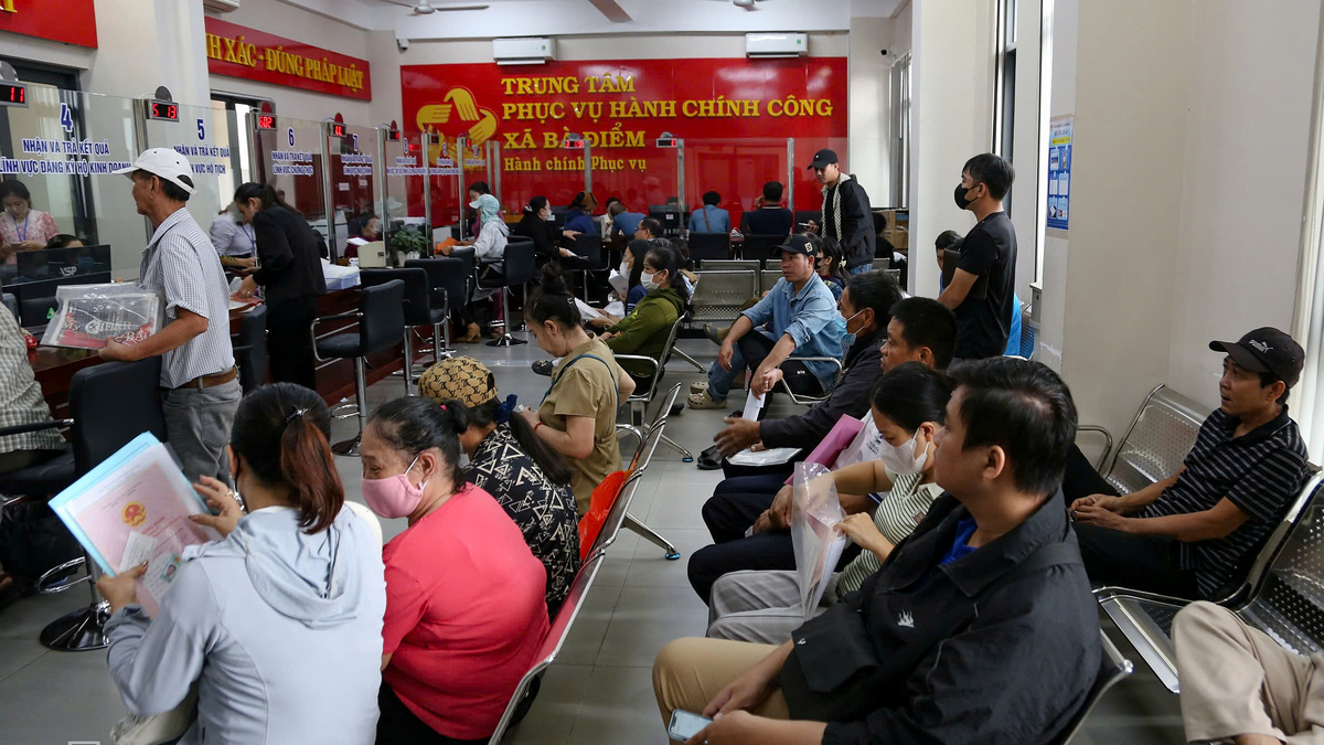 Đề xuất không buộc người dân 'nộp đi nộp lại' một loại giấy tờ khi dữ liệu đã liên thông