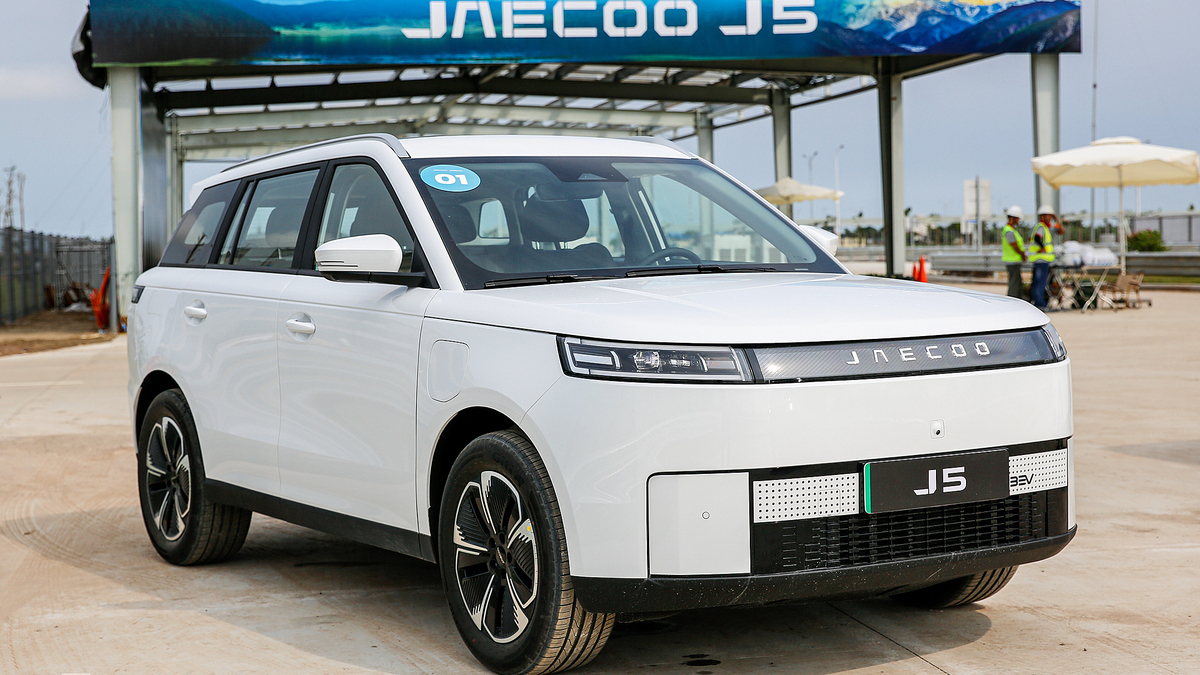 Jaecoo J5 EV - xe điện cỡ B giá 600 triệu đồng có gì?