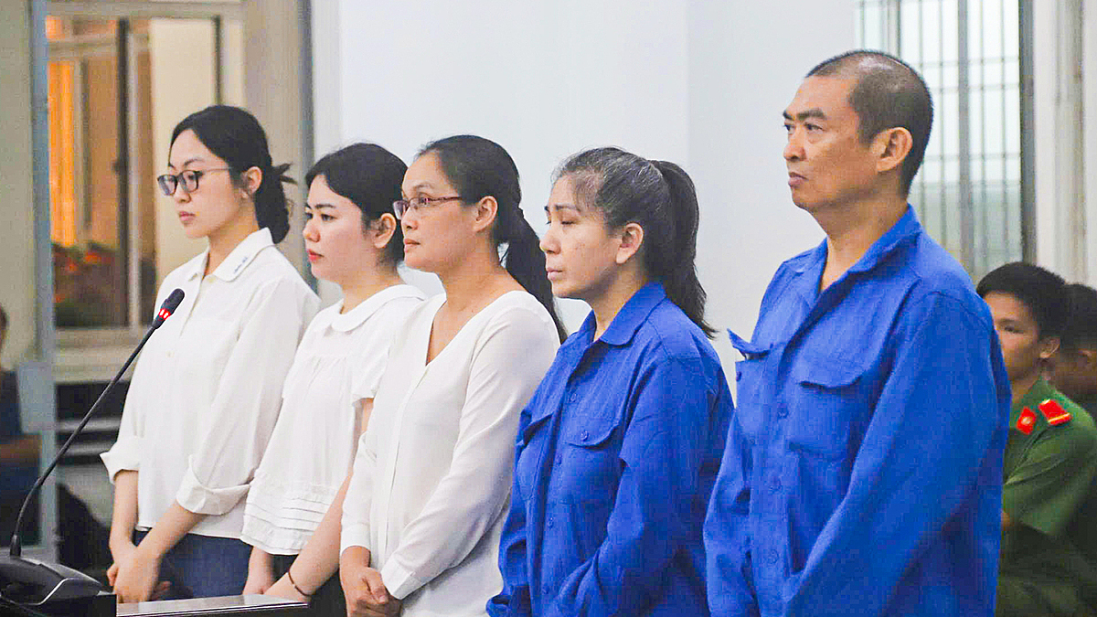 Ngân hàng bị nhiều cán bộ chiếm đoạt hơn 17 tỷ đồng