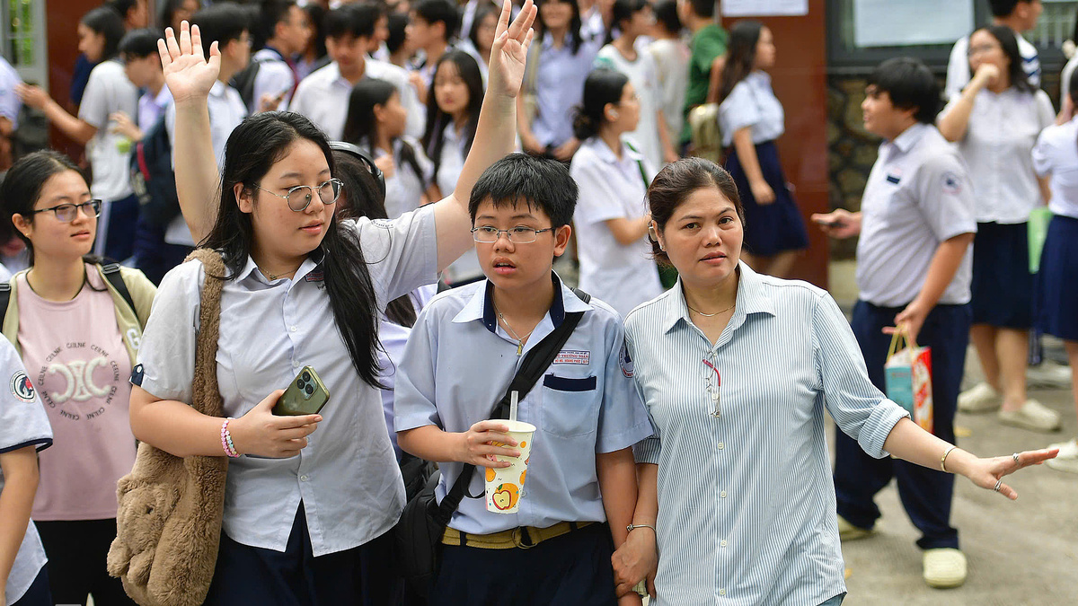 'Giằng co' giữa tiếng Anh và thi hai môn vào lớp 10