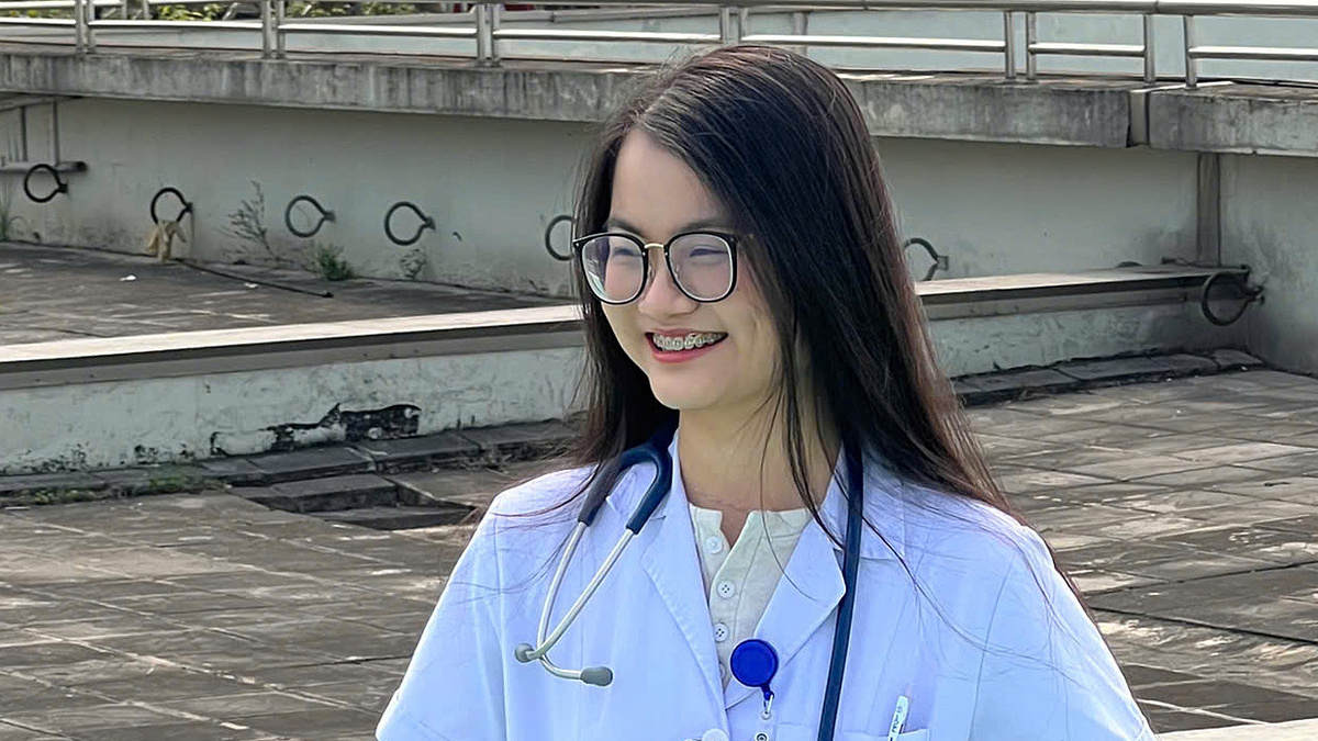 Cô gái 'suýt trượt' Đại học Y Hà Nội thành thủ khoa bác sĩ