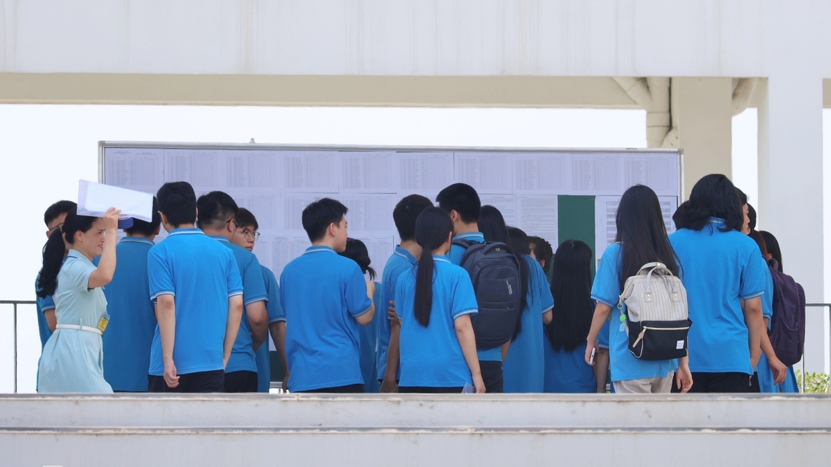 Thêm nhiều học sinh chuyên Tuyên Quang đỗ trường Y, Luật