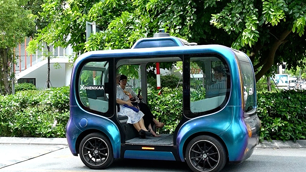 Hà Nội thử nghiệm xe buýt tự hành, robotaxi