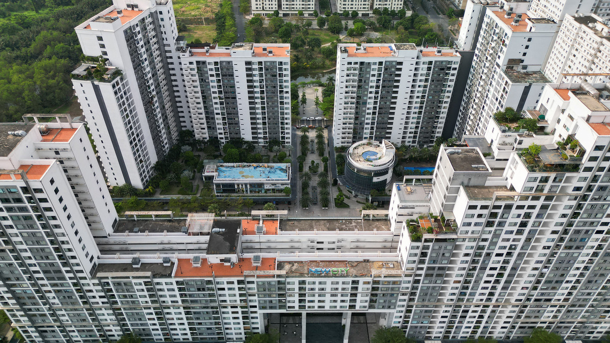 Doanh nghiệp địa ốc chật vật giữ dòng tiền