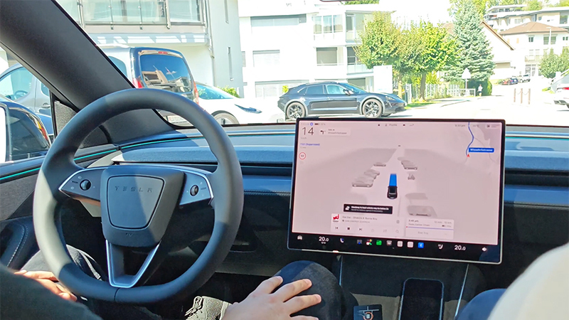 Các bài học xe tự lái rút ra từ Tesla