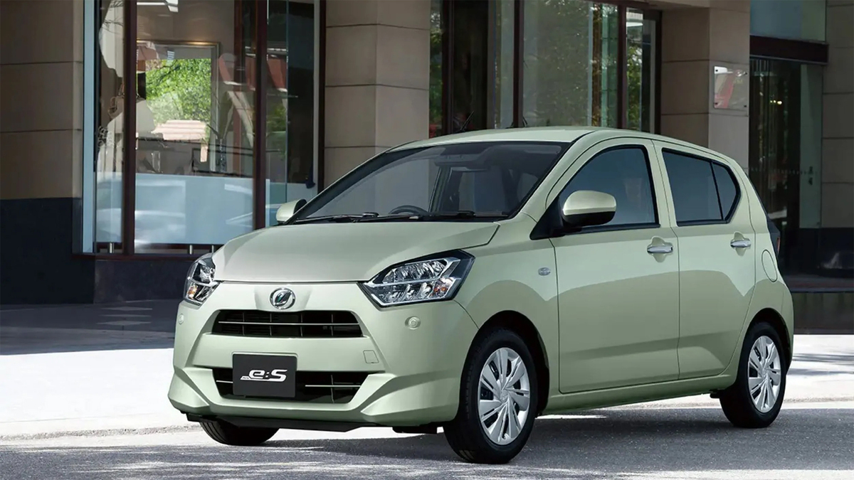 Daihatsu Mira e:S 2026 ra mắt - cải tiến động cơ, giá từ 6.900 USD