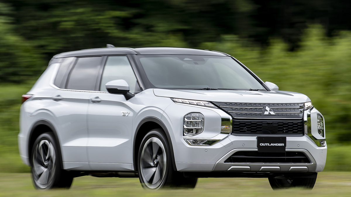 Mitsubishi Outlander sắp bán trở lại ở Việt Nam