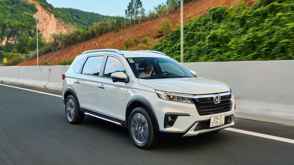Loạt ôtô Honda khuyến mãi hàng chục triệu đồng tháng 9