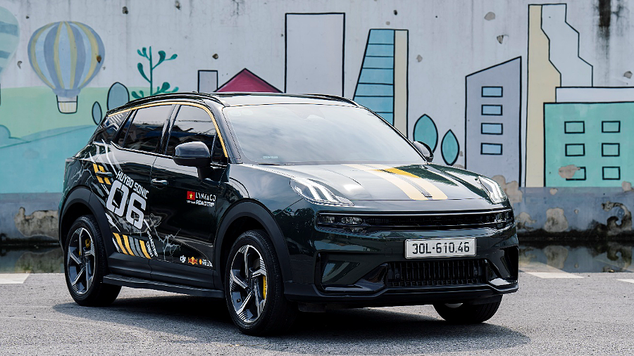 Lynk & Co 06 - lấy công nghệ và an toàn làm bệ phóng