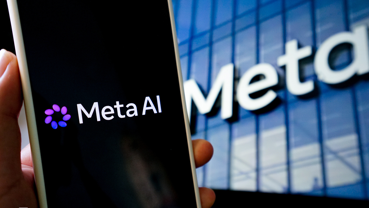 Meta kêu gọi nhân viên quay lại làm quản lý