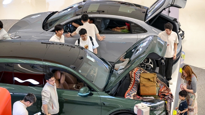 Trung Quốc đặt mục tiêu 70% doanh số xe năng lượng mới vào 2030