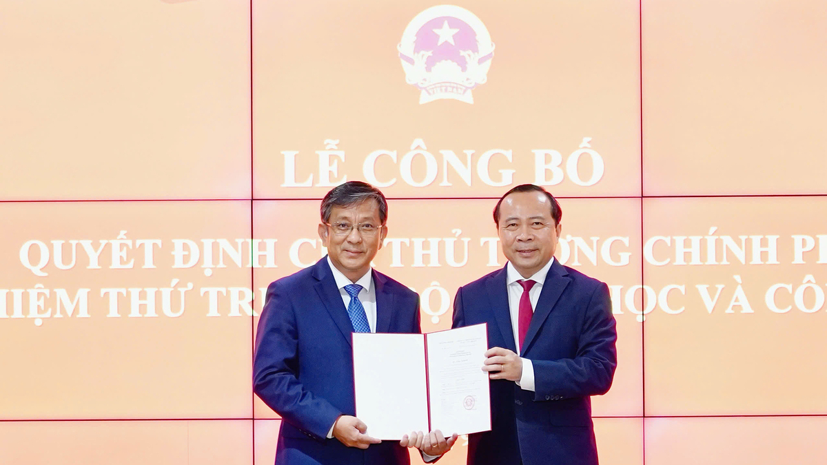 Thứ trưởng Khoa học và Công nghệ Trần Trung Tính nhận quyết định bổ nhiệm