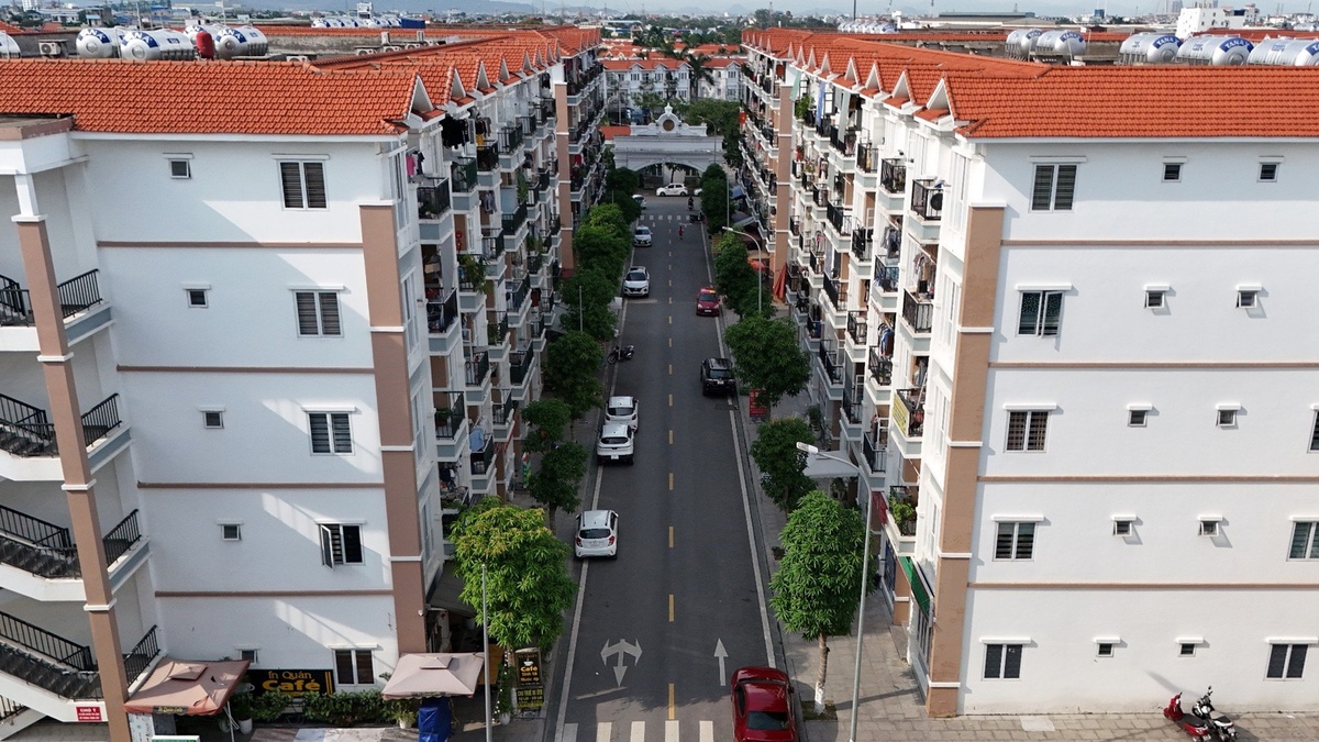 Chưa luật hóa quy định về "nhà thương mại giá phù hợp"